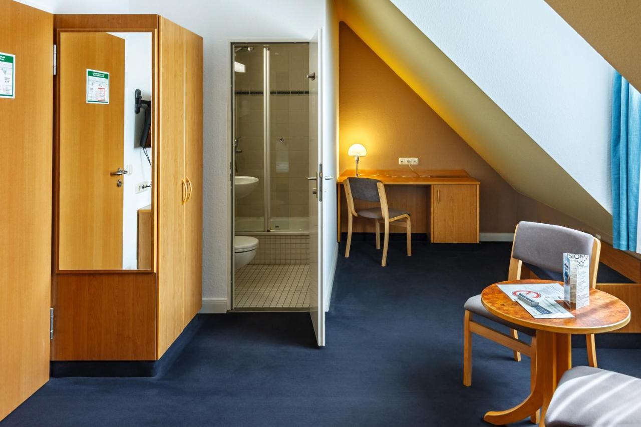City-Pension Dessau-Roßlau Extérieur photo