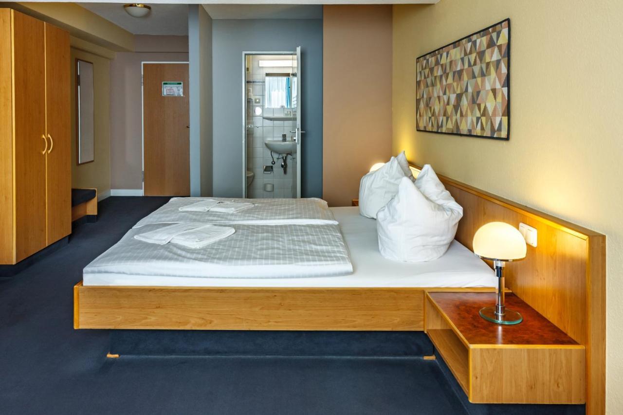 City-Pension Dessau-Roßlau Extérieur photo